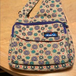 Kavu crossbody